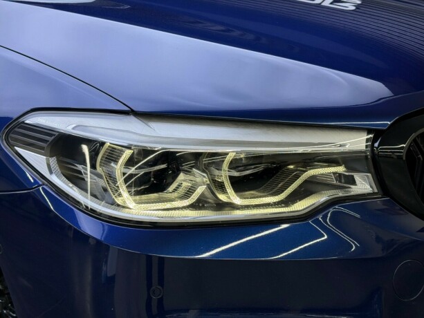 bmw-540i-bensin-2020-big-3