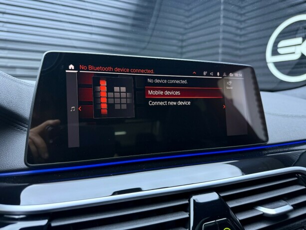 bmw-540i-bensin-2020-big-23