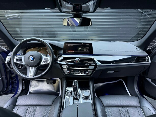 bmw-540i-bensin-2020-big-13