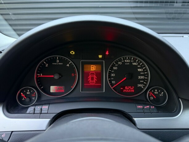 audi-a4-diesel-2007-big-9