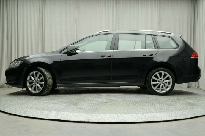 volkswagen-golf-vii-bensin-2017-big-1