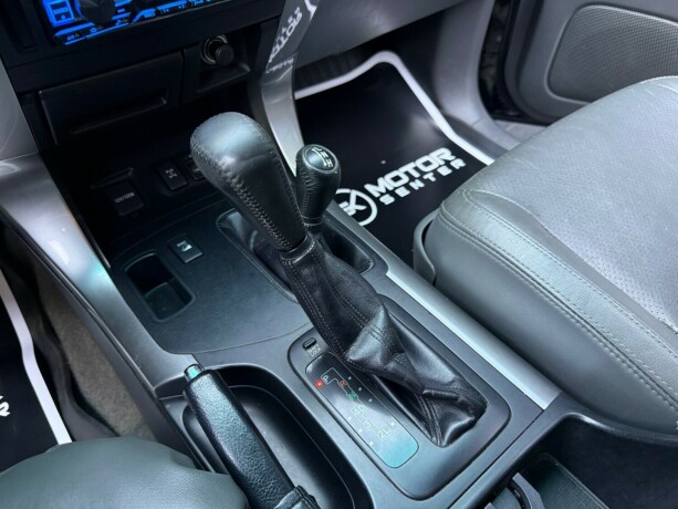 toyota-land-cruiser-diesel-2006-big-19