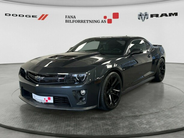 chevrolet-camaro-bensin-2012-big-0