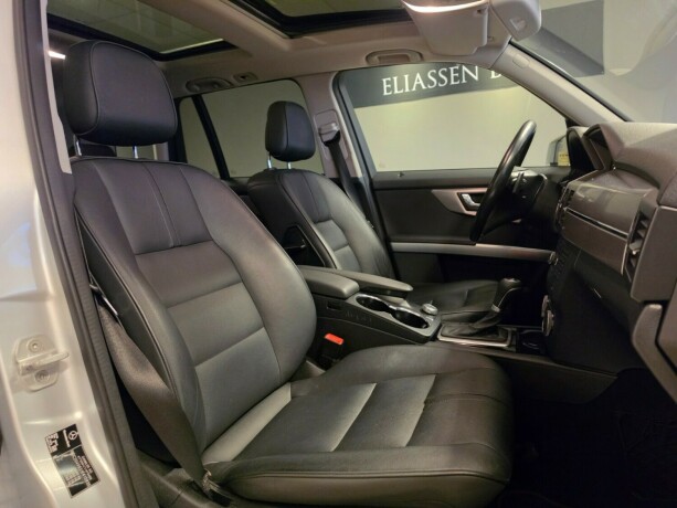 mercedes-benz-glk350-diesel-2010-big-13