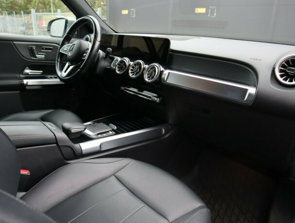 mercedes-benz-eqb300-elektrisitet-2023-big-12