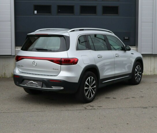 mercedes-benz-eqb300-elektrisitet-2023-big-1