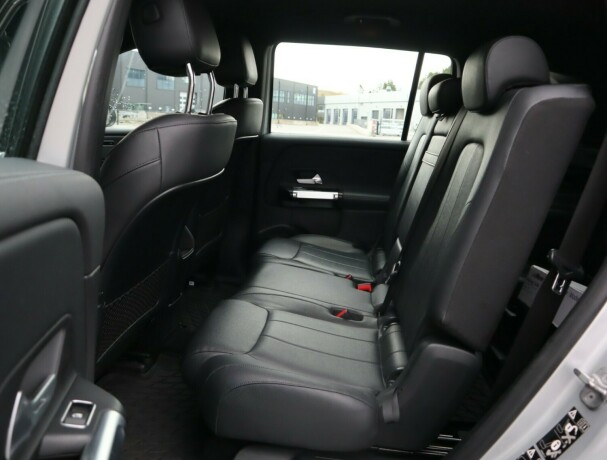 mercedes-benz-eqb300-elektrisitet-2023-big-15