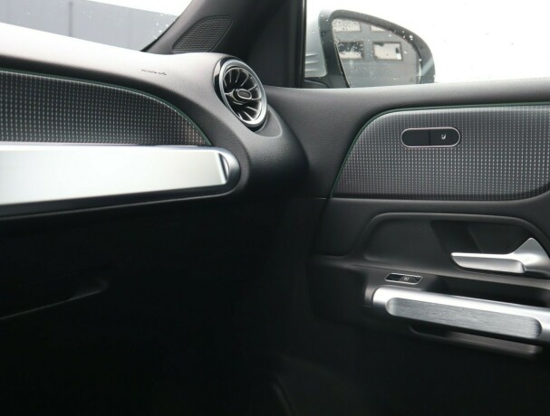 mercedes-benz-eqb300-elektrisitet-2023-big-21