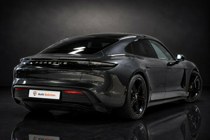 porsche-taycan-4s-elektrisitet-2020-big-1