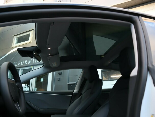 tesla-model-3-elektrisitet-2024-big-21