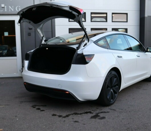 tesla-model-3-elektrisitet-2024-big-20