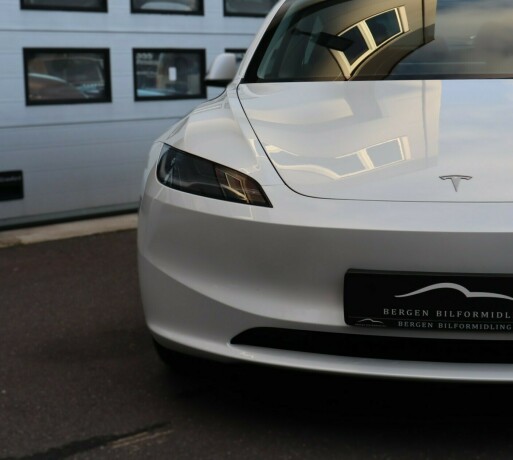 tesla-model-3-elektrisitet-2024-big-15