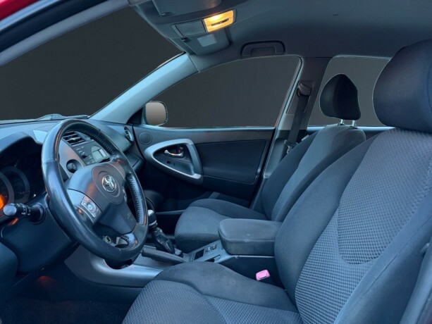 toyota-rav4-diesel-2007-big-7