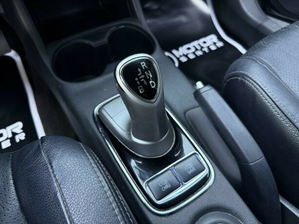 mitsubishi-outlander-elektrisitetbensin-2014-big-20