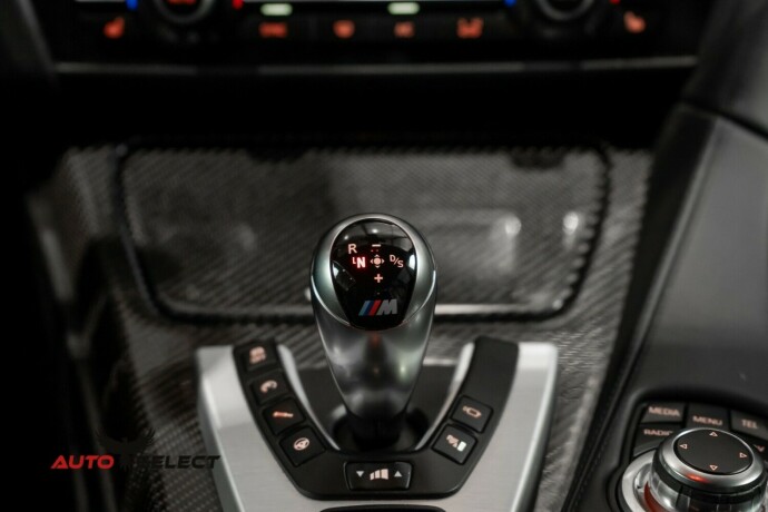 bmw-m6-bensin-2013-big-46