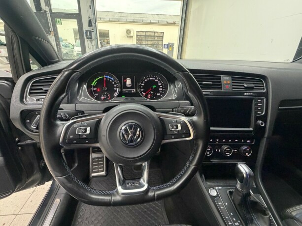 volkswagen-golf-vii-plug-in-petrol-2015-big-17