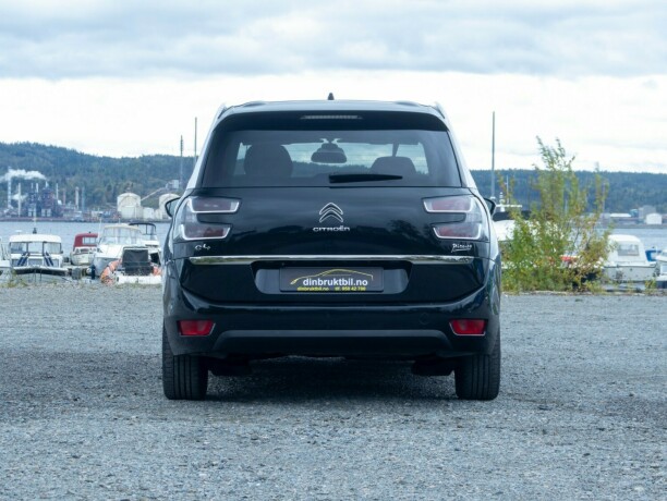 citroen-c4-picasso-diesel-2017-big-4