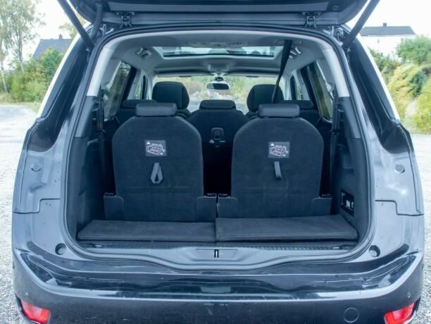 citroen-c4-picasso-diesel-2017-big-11