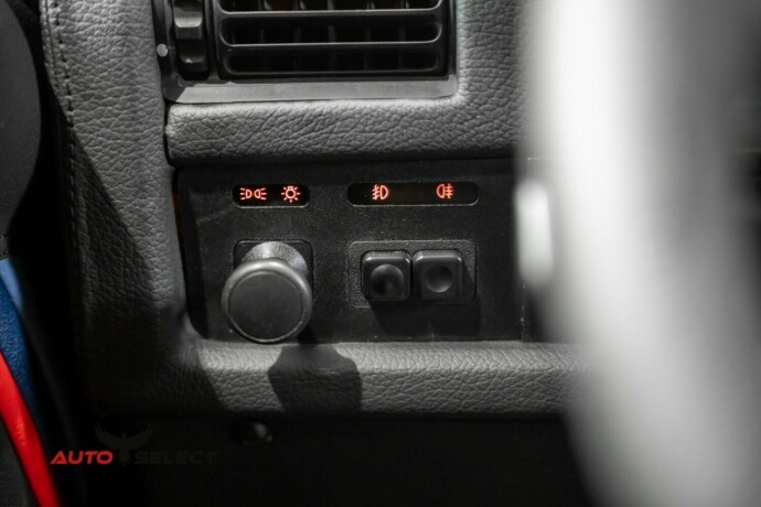 bmw-325i-bensin-1985-big-25