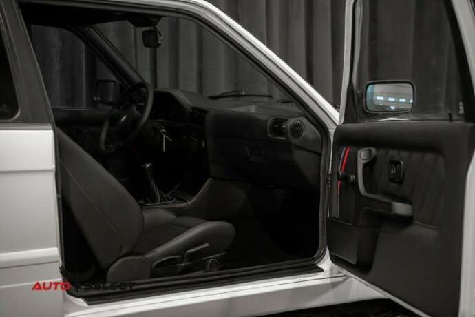 bmw-325i-bensin-1985-big-15