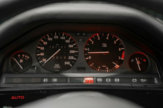 bmw-325i-bensin-1985-big-26