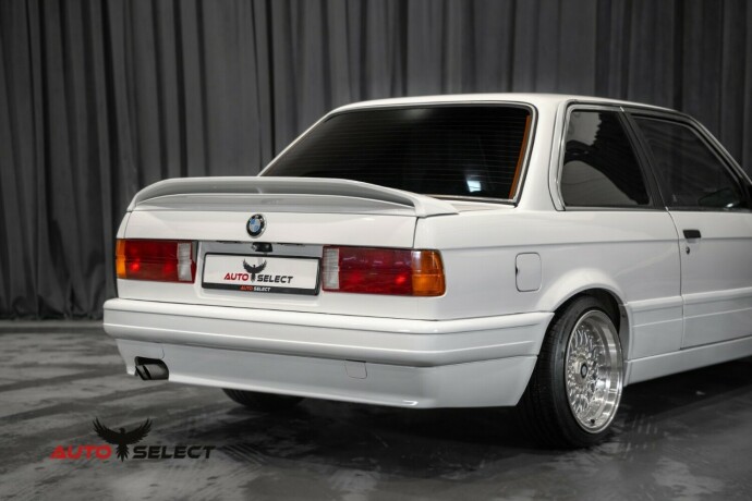 bmw-325i-bensin-1985-big-12