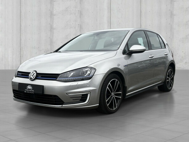 volkswagen-golf-vii-elektrisitetbensin-2015-big-1