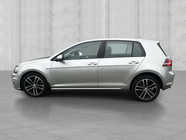 volkswagen-golf-vii-elektrisitetbensin-2015-big-7