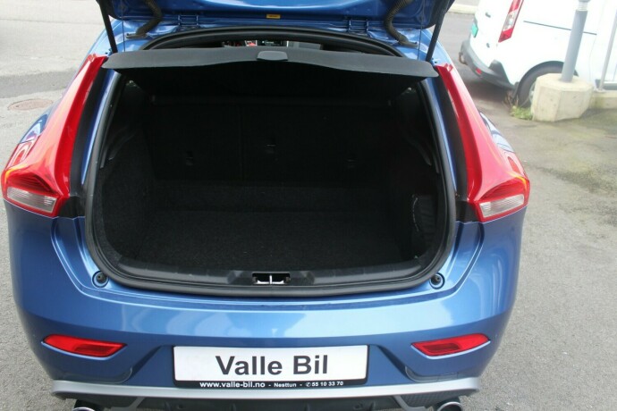 volvo-v40-bensin-2016-big-7