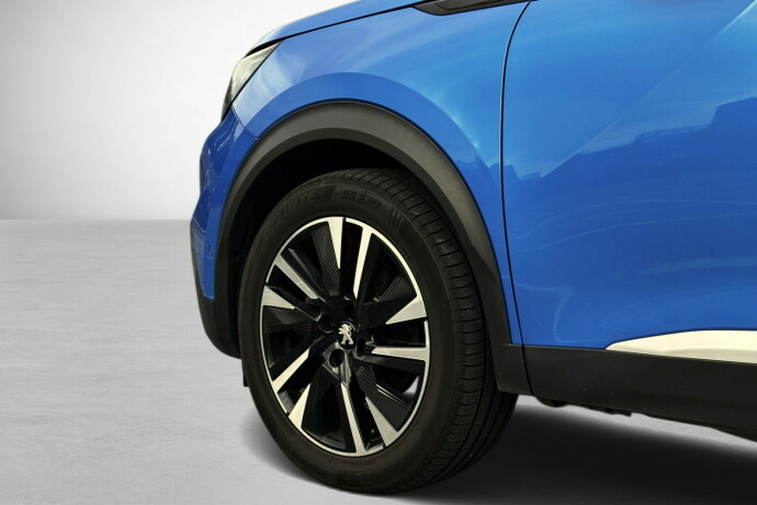 peugeot-e-2008-elektrisitet-2020-big-6