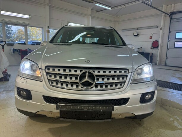 mercedes-benz-ml320-diesel-2006-big-1