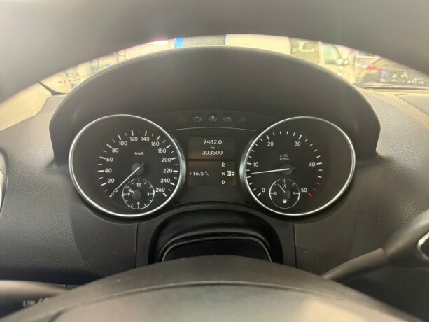 mercedes-benz-ml320-diesel-2006-big-11