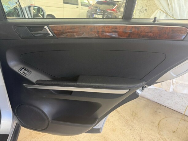 mercedes-benz-ml320-diesel-2006-big-17