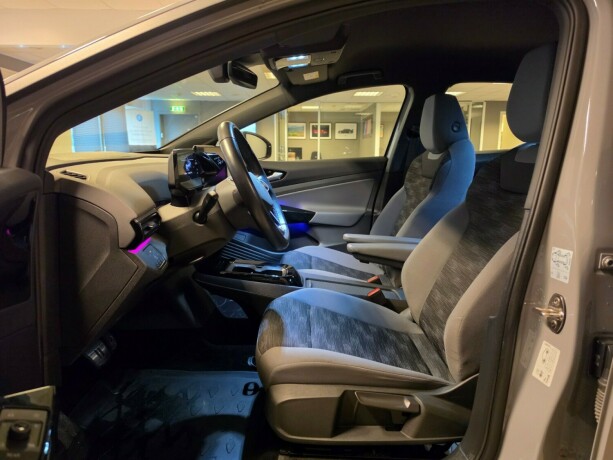 volkswagen-id4-elektrisitet-2023-big-23