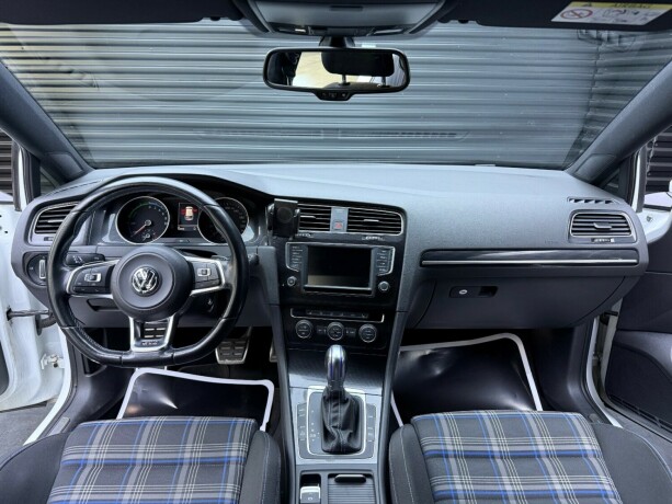 volkswagen-golf-vii-elektrisitetbensin-2016-big-7