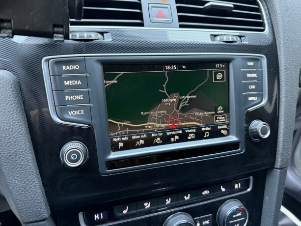 volkswagen-golf-vii-elektrisitetbensin-2016-big-15