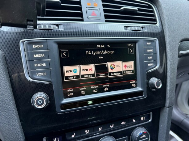 volkswagen-golf-vii-elektrisitetbensin-2016-big-17