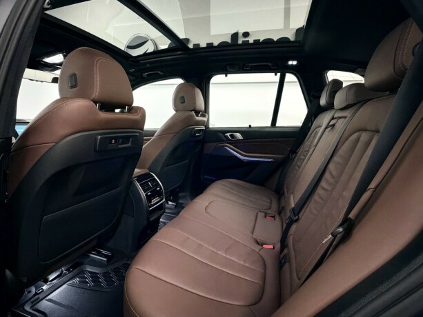bmw-x5-elektrisitetbensin-2020-big-18