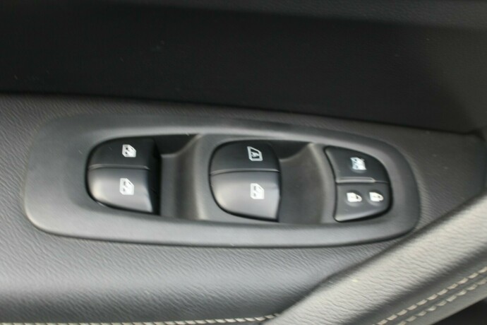 renault-kadjar-diesel-2015-big-9