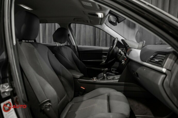 bmw-320d-diesel-2013-big-17