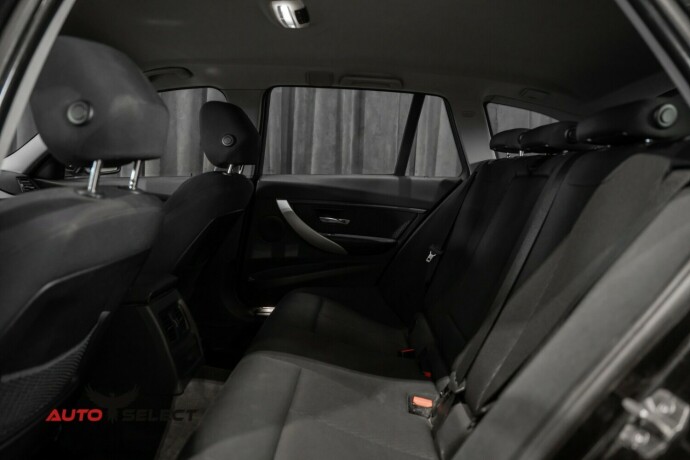bmw-320d-diesel-2013-big-19