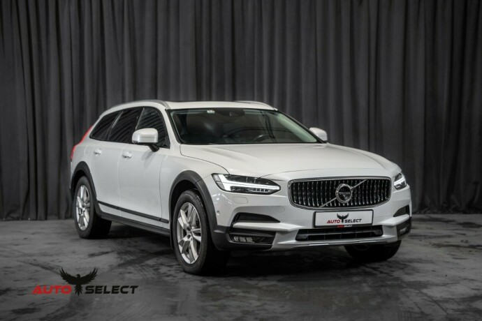 volvo-v90-cross-country-diesel-2017-big-3