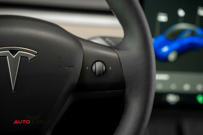 tesla-model-y-elektrisitet-2021-big-30
