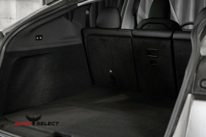 tesla-model-y-elektrisitet-2025-big-13
