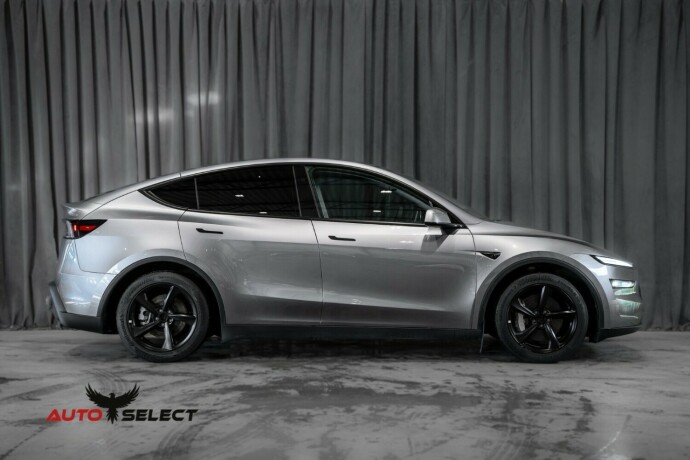 tesla-model-y-elektrisitet-2025-big-16