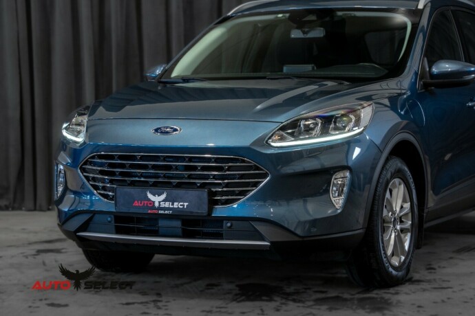 ford-kuga-elektrisitetbensin-2022-big-6