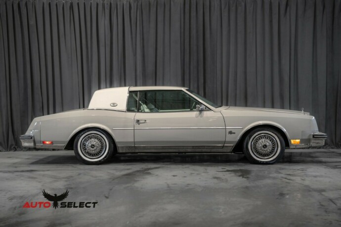 buick-riviera-bensin-1980-big-11