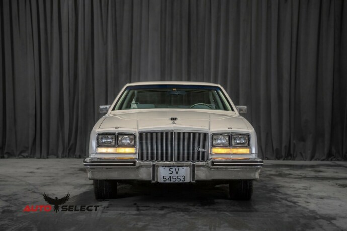 buick-riviera-bensin-1980-big-4