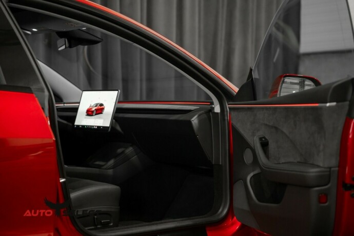 tesla-model-3-elektrisitet-2025-big-22