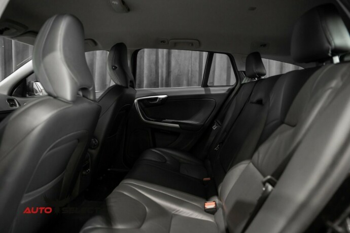 volvo-v60-diesel-2013-big-17